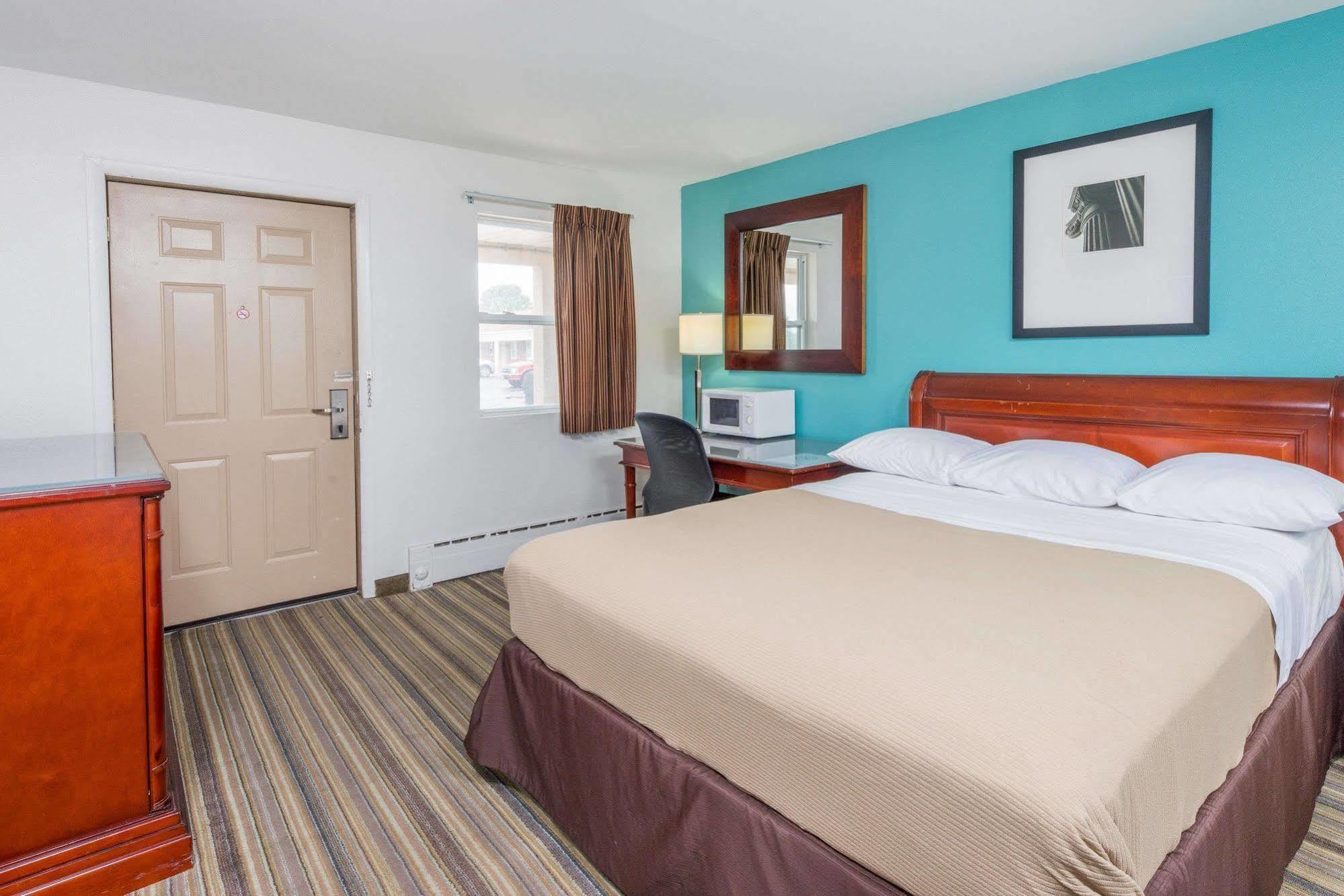 Rodeway Inn Pittsfield Dış mekan fotoğraf