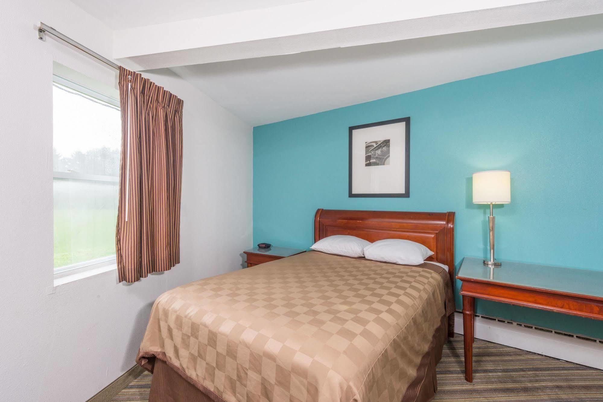 Rodeway Inn Pittsfield Dış mekan fotoğraf